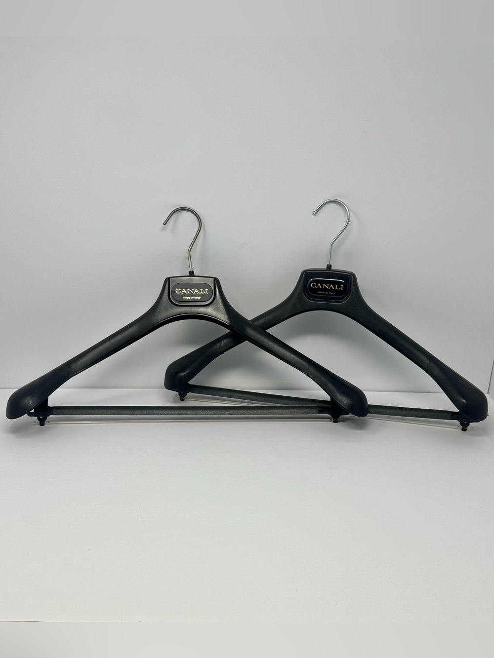 Set of 2 Canali Luxury Suit Hangers w/ Trouser Bar Made in Italy